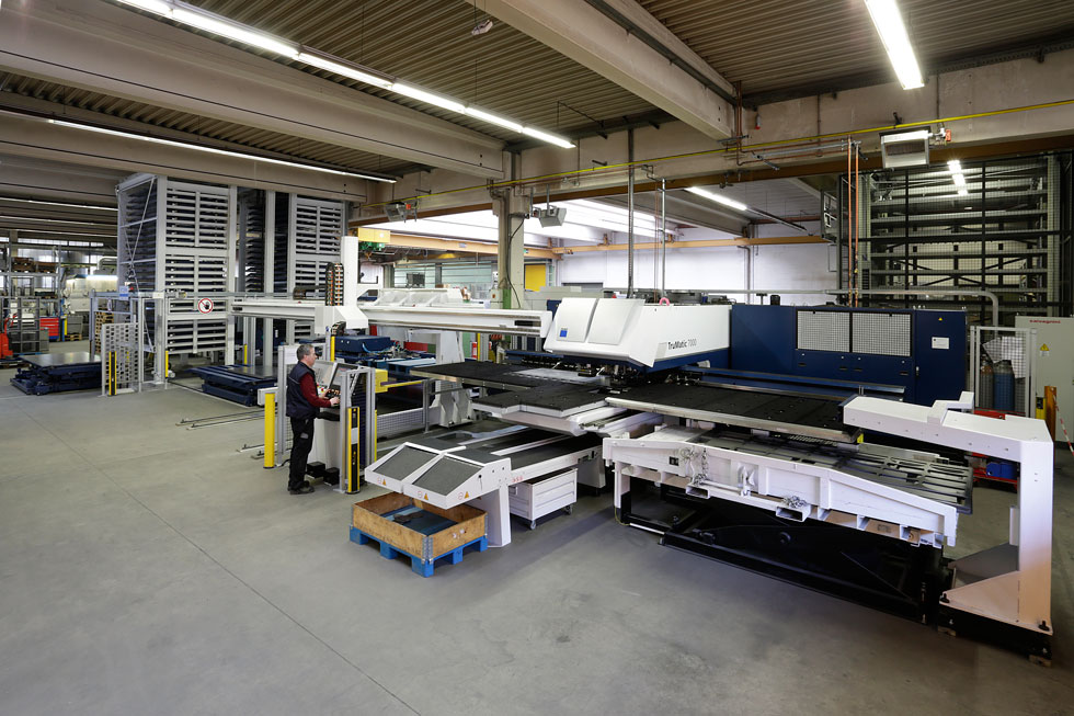  Stanz-, Laser- und Biegetechnik 